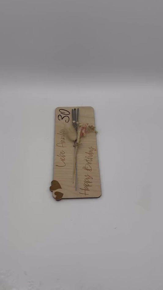 Wunderkerzenhalter aus Holz mit Trockenblumen, Personalisierbar zum Geburtstag, Valentinstag oder  besondere Momente. kleines Mitbringsel