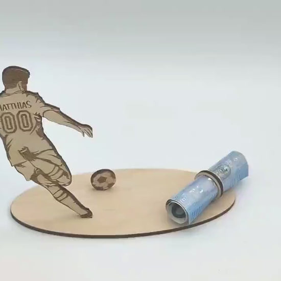 Geldgeschenk personalisiert für Fußball Fans zum Geburtstag, Geschenkidee aus Holz zum Jubiläum, Fussballspieler Geld schenken