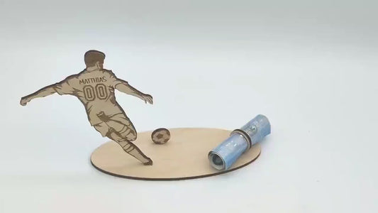 Geldgeschenk personalisiert für Fußball Fans zum Geburtstag, Geschenkidee aus Holz zum Jubiläum, Fussballspieler Geld schenken