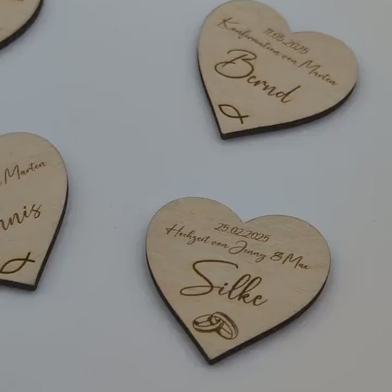 Personalisierte Namensschilder in Herzform – Perfekte Platzkarten zur Hochzeit, Konfirmation, Taufe, Geburtstag, Gastgeschenk als Erinnerung